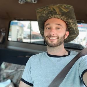 Meet your Posher, Kyle